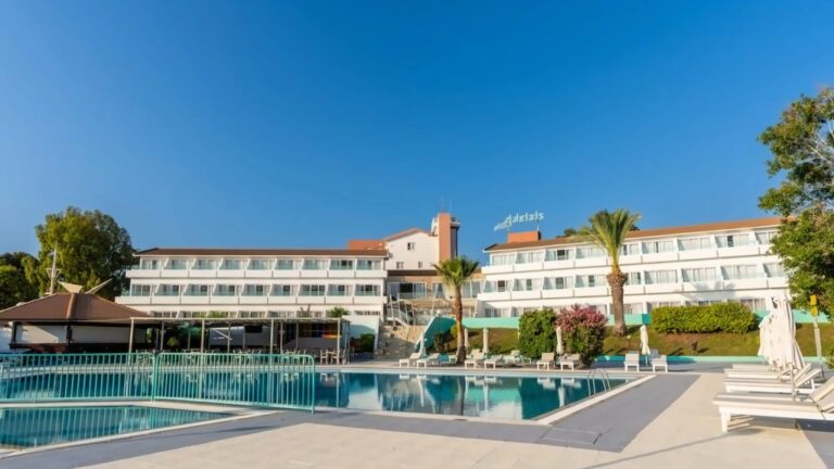 Adelais Bay Hotel 3* – Protaras, Kipras