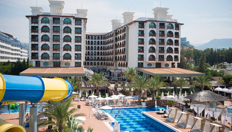 Quattro Beach Resort & SPA 5* – Alanija, Turkija