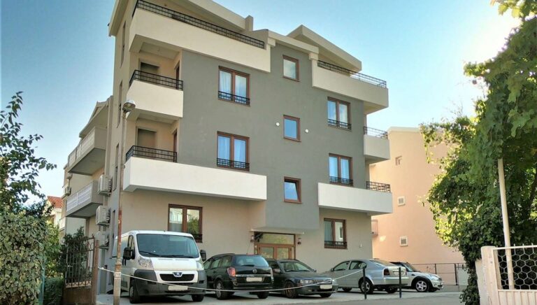 Martinovic apartamentai 4* – Budva, Juodkalnija