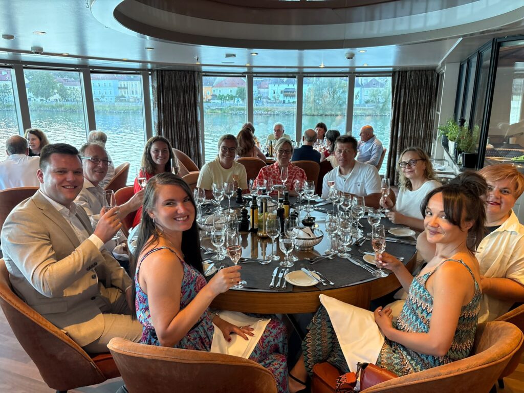 „AmaWaterways“ atsiliepimai ir patirtis
„Best of the Danube Celebration of Music“